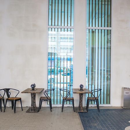 Iw Hotel Hong Kong Bagian luar foto