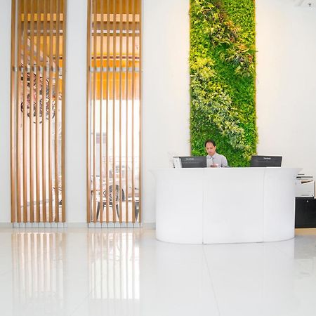 Iw Hotel Hong Kong Bagian luar foto