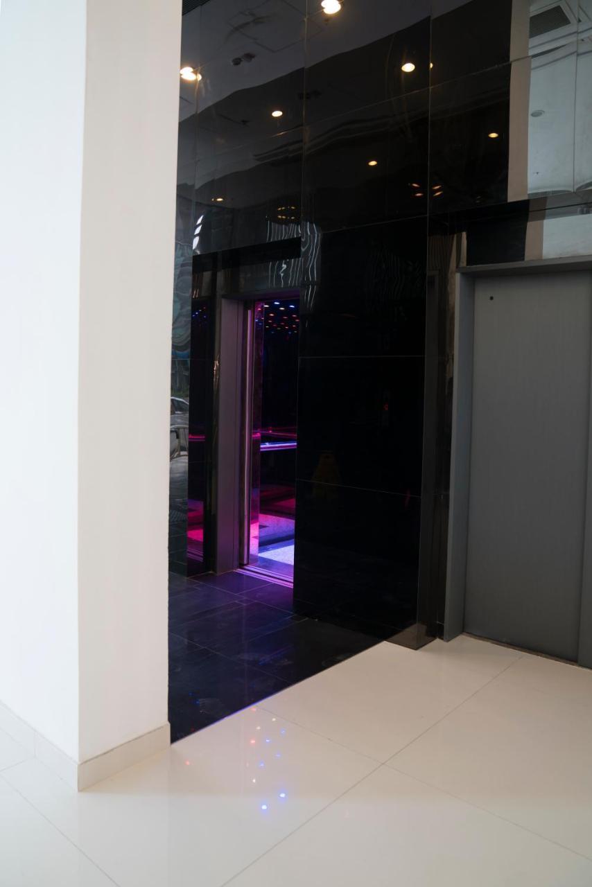 Iw Hotel Hong Kong Bagian luar foto