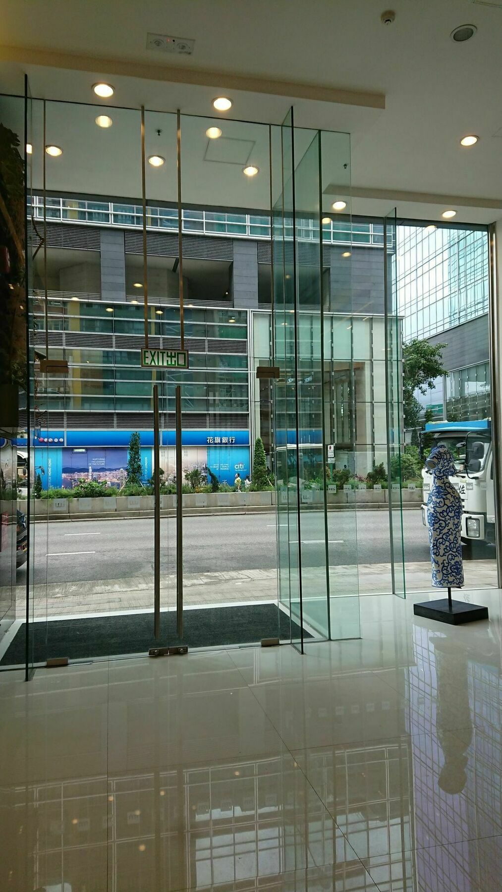 Iw Hotel Hong Kong Bagian luar foto